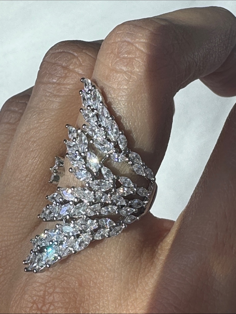 Crystal Leaf Wrap Ring - Silver Sparkle - Picture 4 of 6